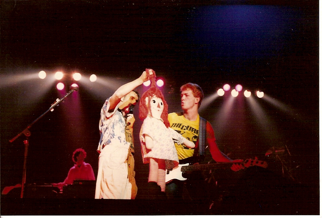 FrankZappa1984-09-07BrusselsBelgium (6).jpg